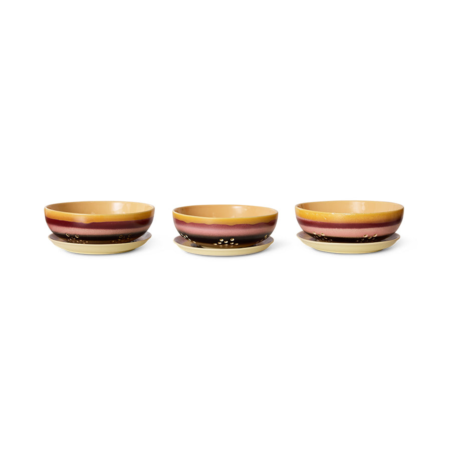Stoneware Berry Bowl with Retro Glaze - Image 4